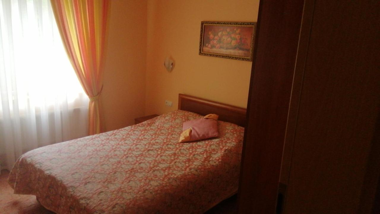 Hotel Yavir Jaremcse Kültér fotó