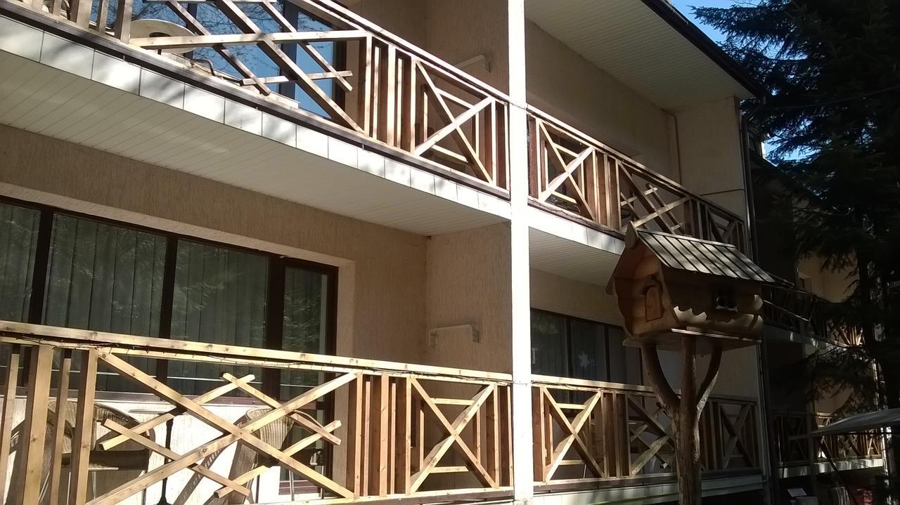 Hotel Yavir Jaremcse Kültér fotó